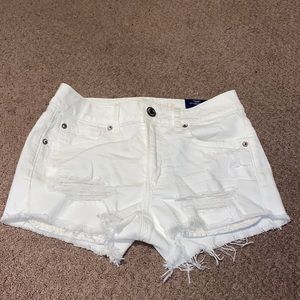 White American Eagle jean shorts